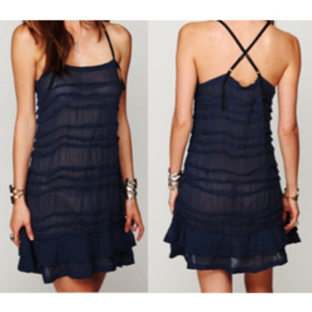 FreePeople-Navy Gauze Pintuck Slip-L